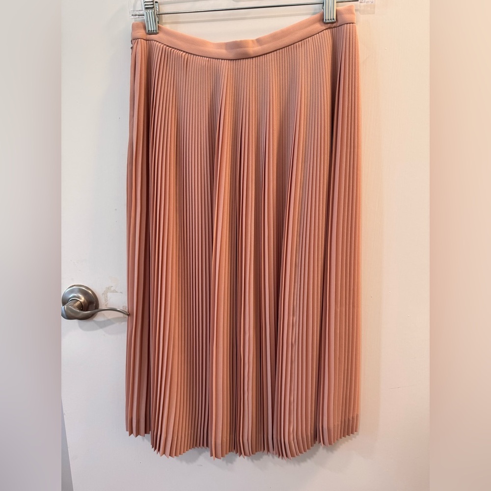 Elegant Pleated Skirt in Tan
